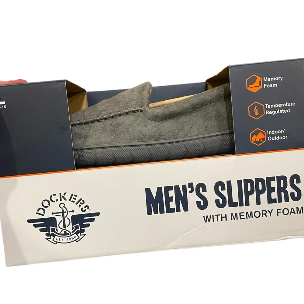 Dockers Men's Grey Slippers with Memory Foam